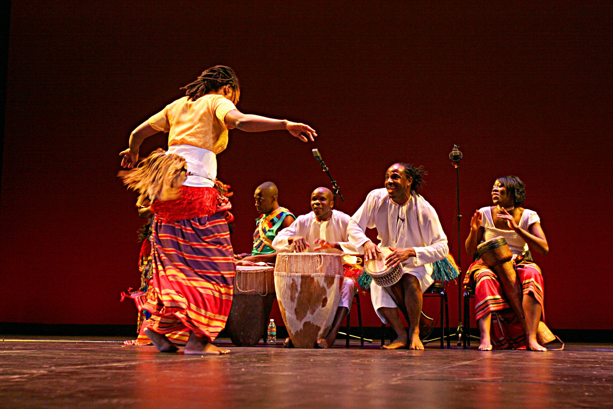 Mbuutu of Uganda performance